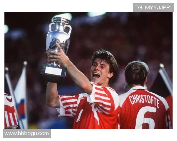 足球明星的传奇人生与他们在绿茵场上的辉煌成就